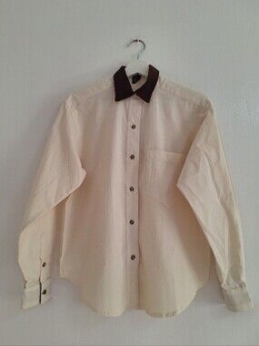 NWOT Cream Long-Sleeve Button-Down Shirt with Contrast Brown Collar